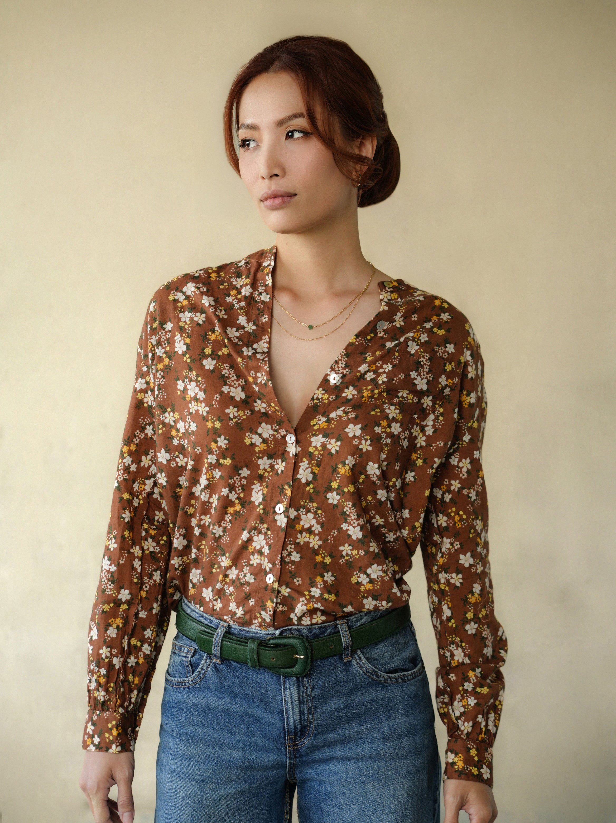 woman wearing amy floral blouse