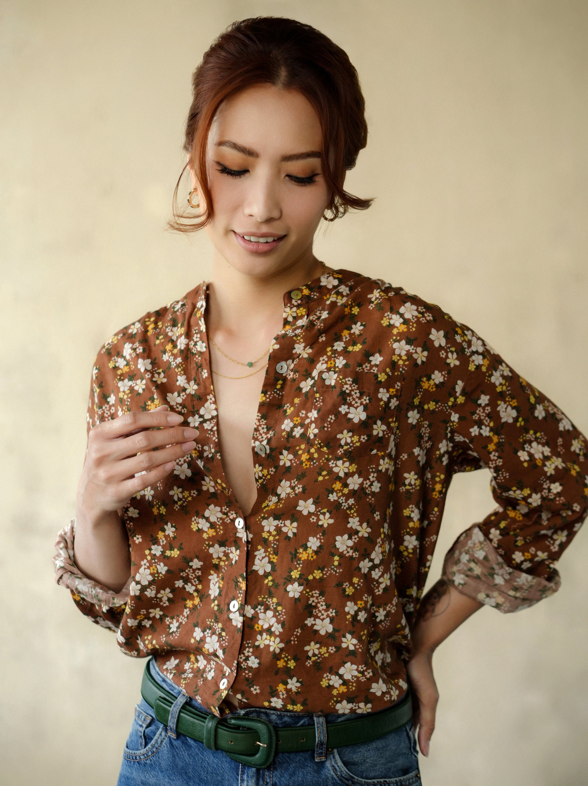 woman wearing amy floral blouse