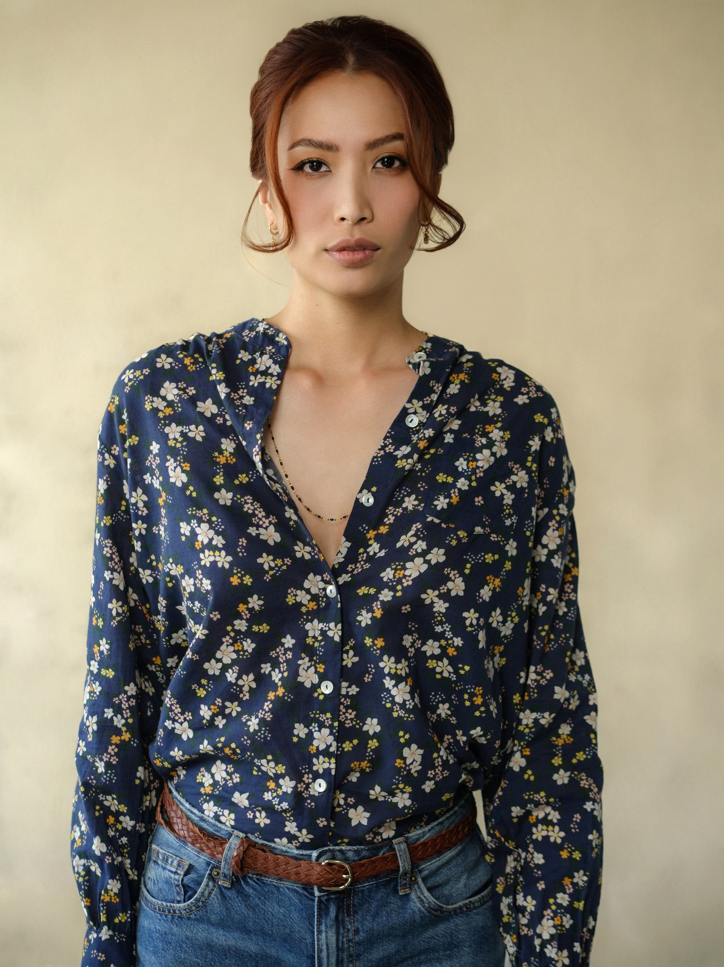 woman wearing amy floral blouse