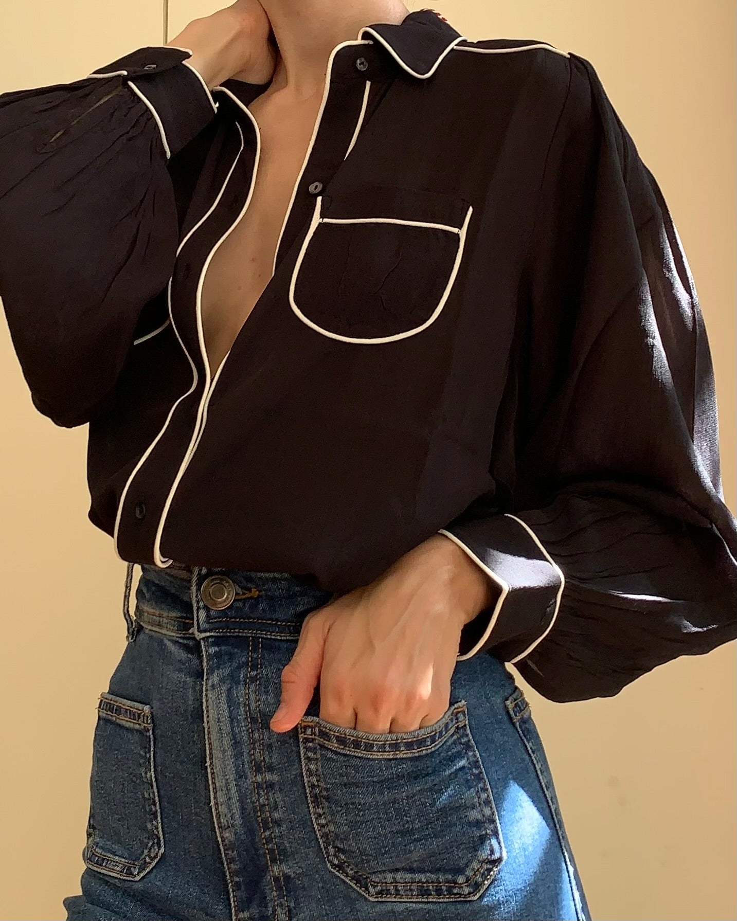 Silke Blouse - Black / Ecru