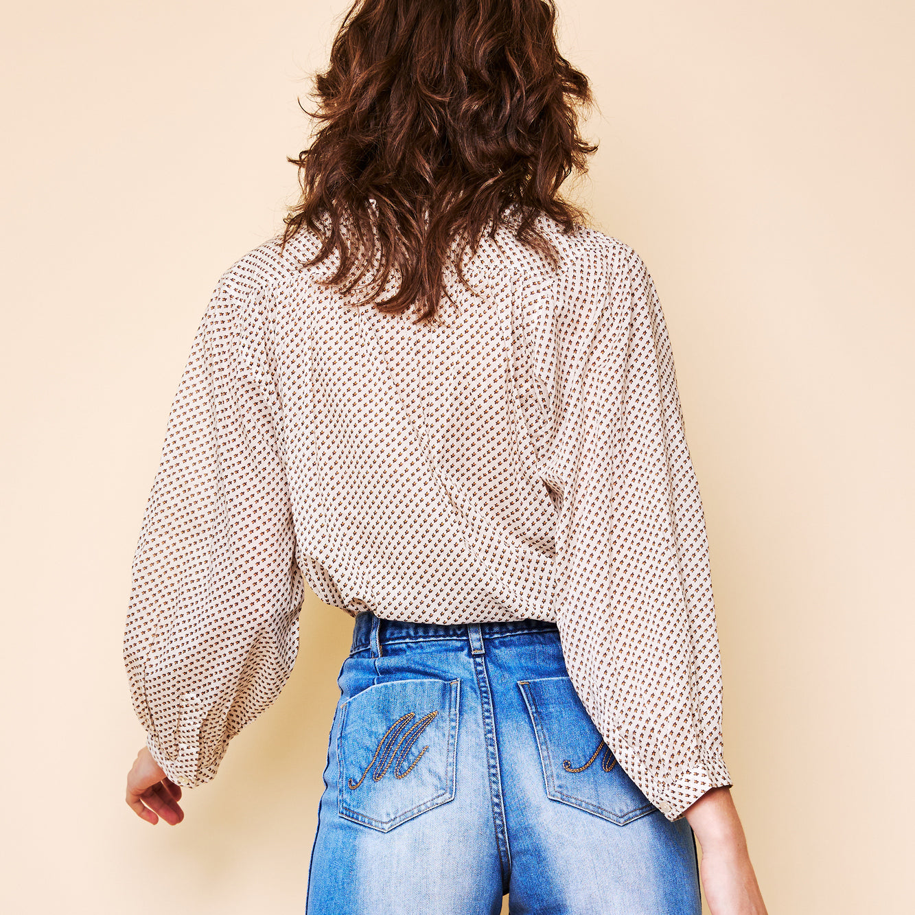 TEENY FLEUR BLOUSE IN OLIVE/TAN PRINT